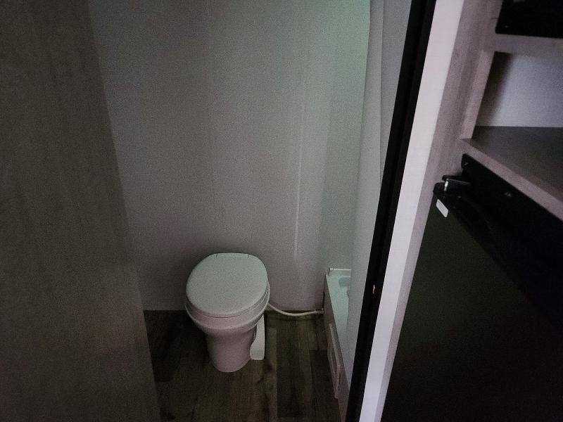 2024 Coleman Lantern lt