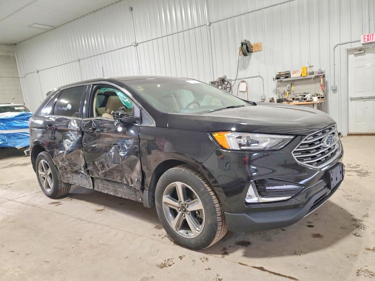 2020 Ford Edge sel