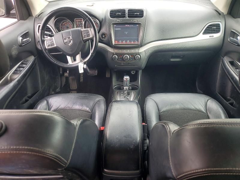 2020 Dodge Journey Crossroad