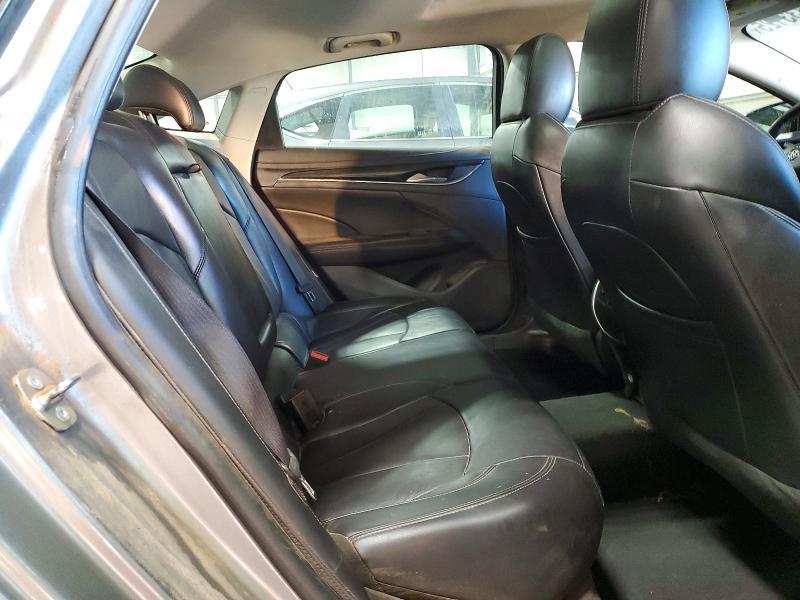 2018 Buick Lacrosse Premium