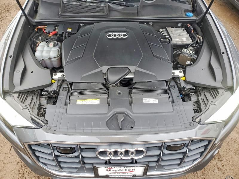 2019 Audi Q8 Prestige