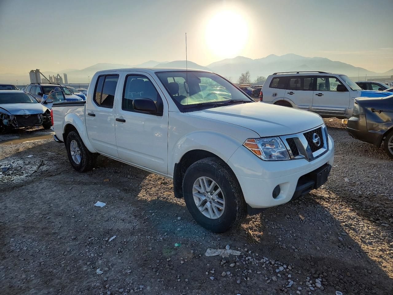 2021 Nissan Frontier s