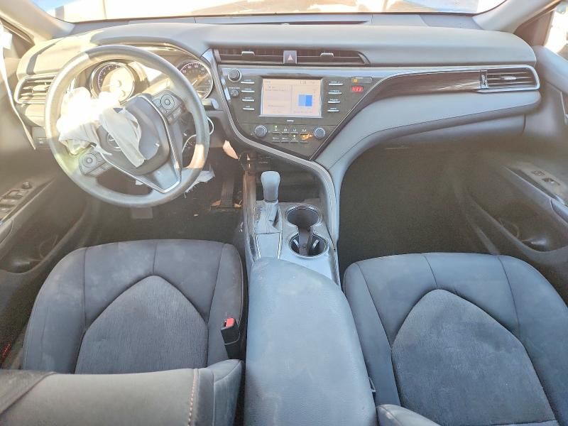 2020 Toyota Camry le