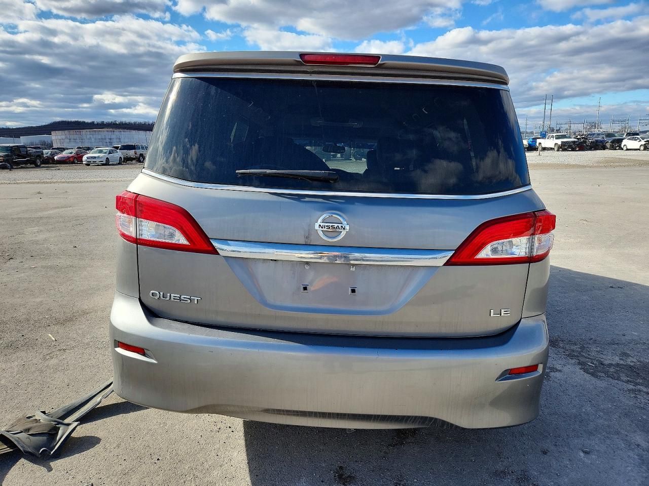 2012 Nissan Quest s