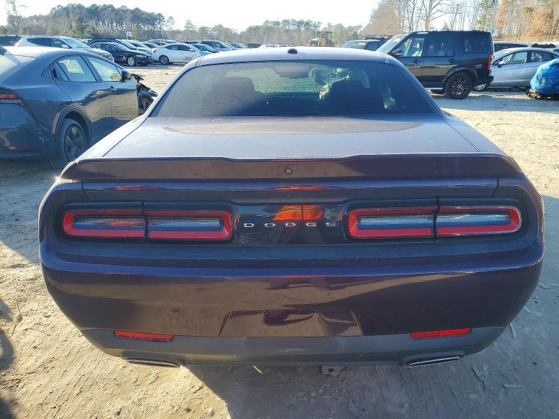 2020 Dodge Challenger sxt