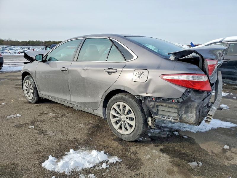 2017 Toyota Camry le