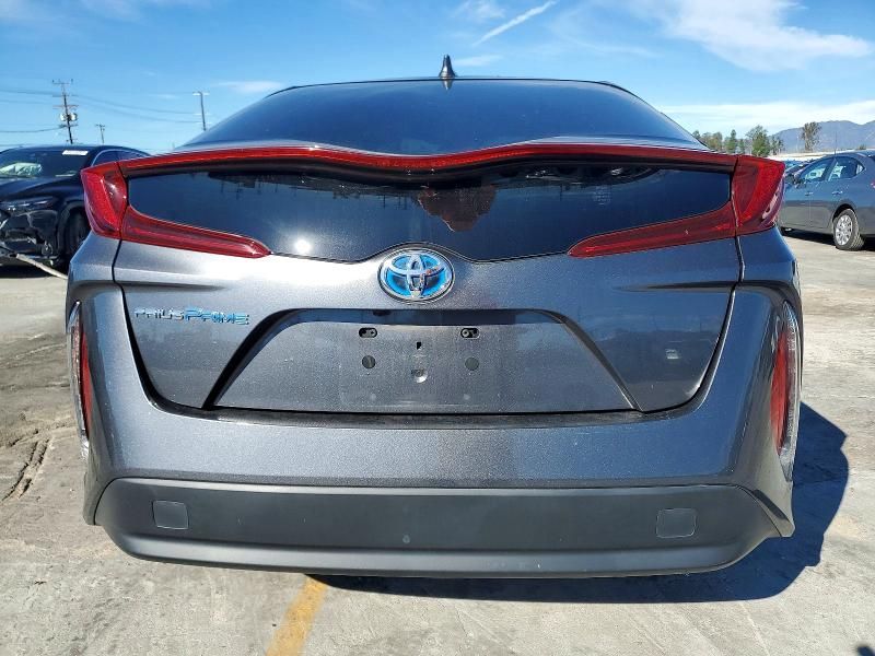2021 Toyota Prius Prime le