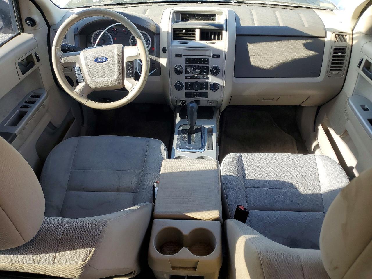2010 Ford Escape xlt