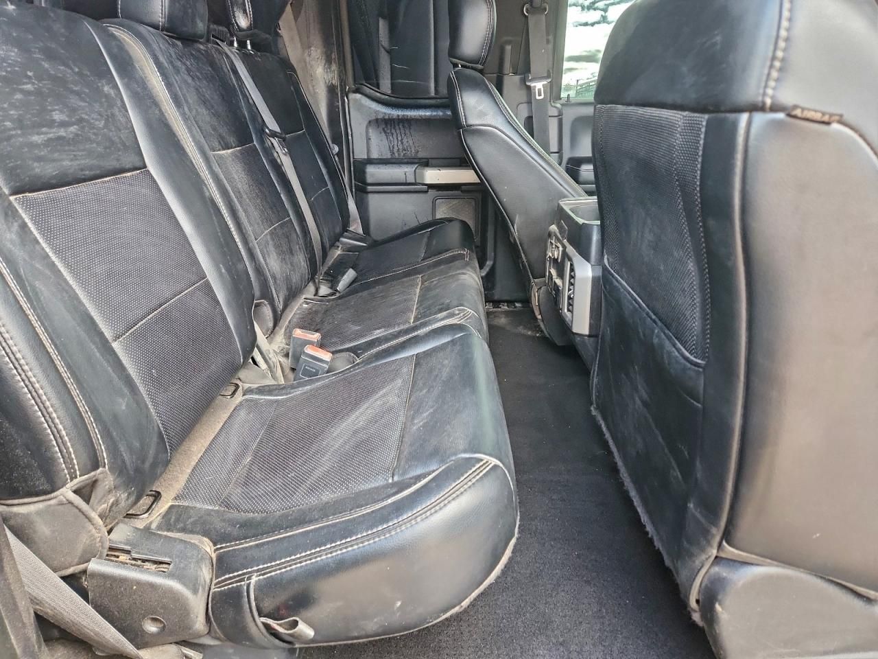 2019 Ford F350 Flatbed Truck