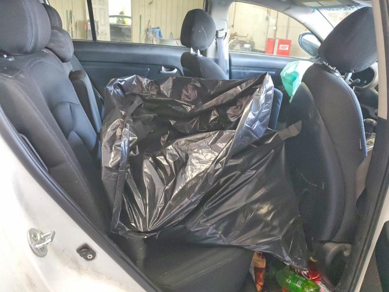 2014 KIA Sportage lx