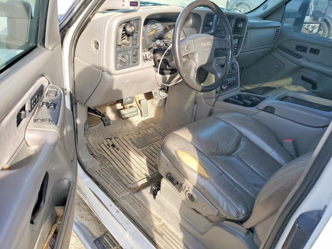 2003 GMC Sierra K2500 Heavy Duty