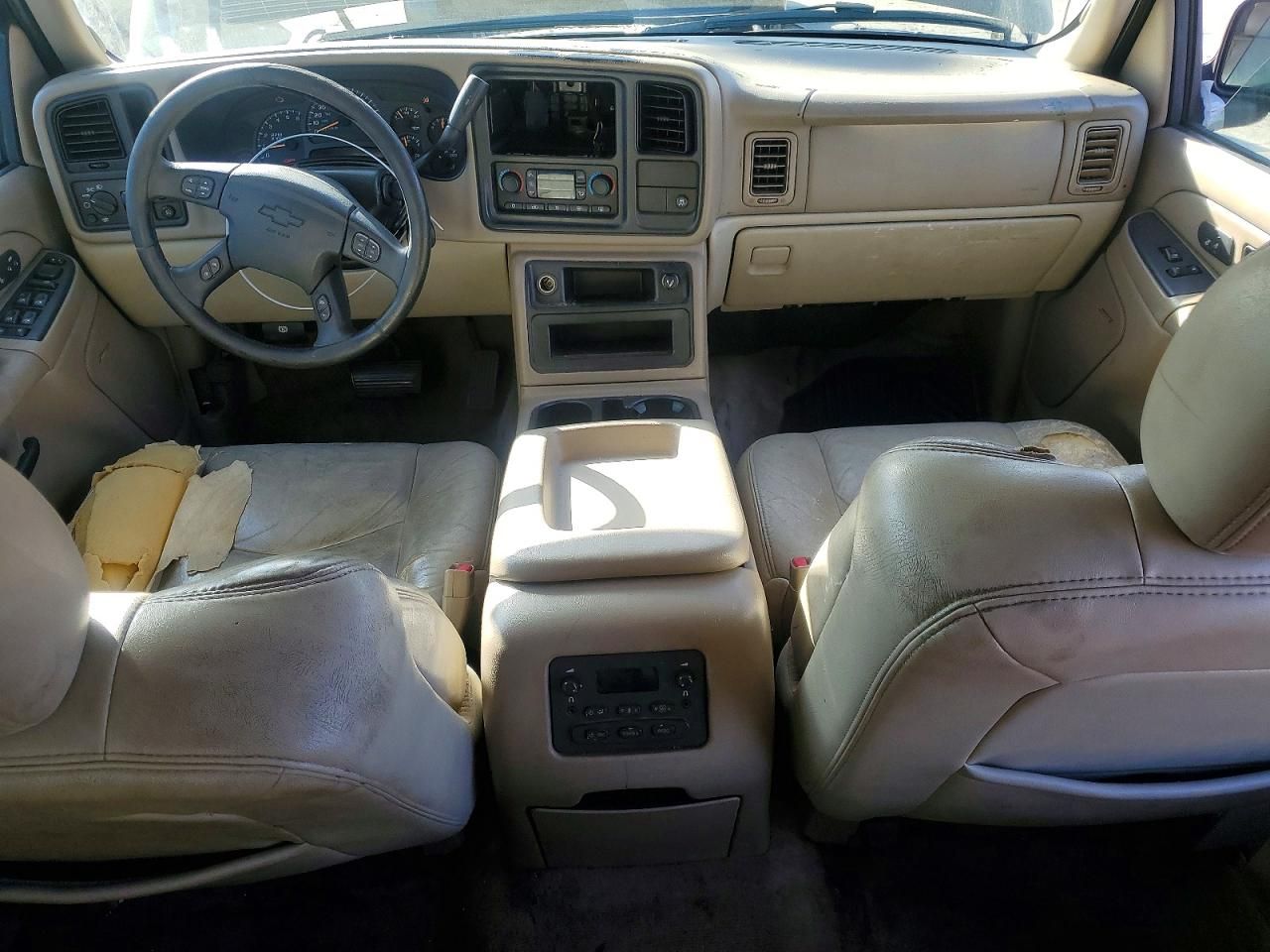 2004 Chevrolet Suburban C1500