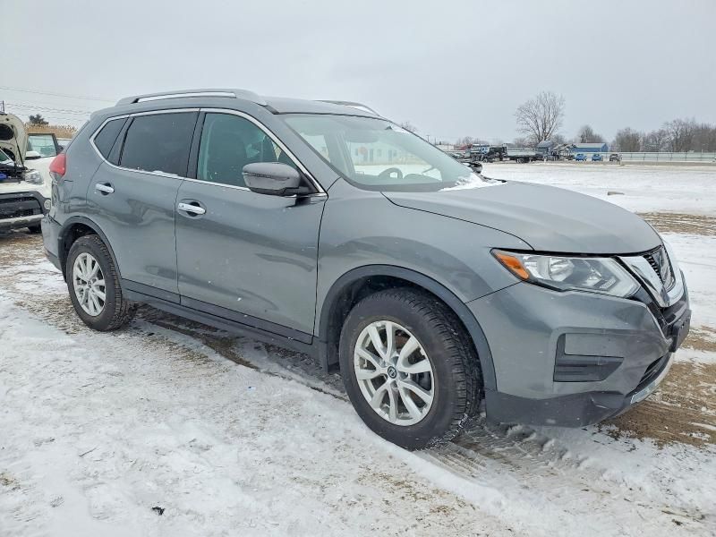 2017 Nissan Rogue sv