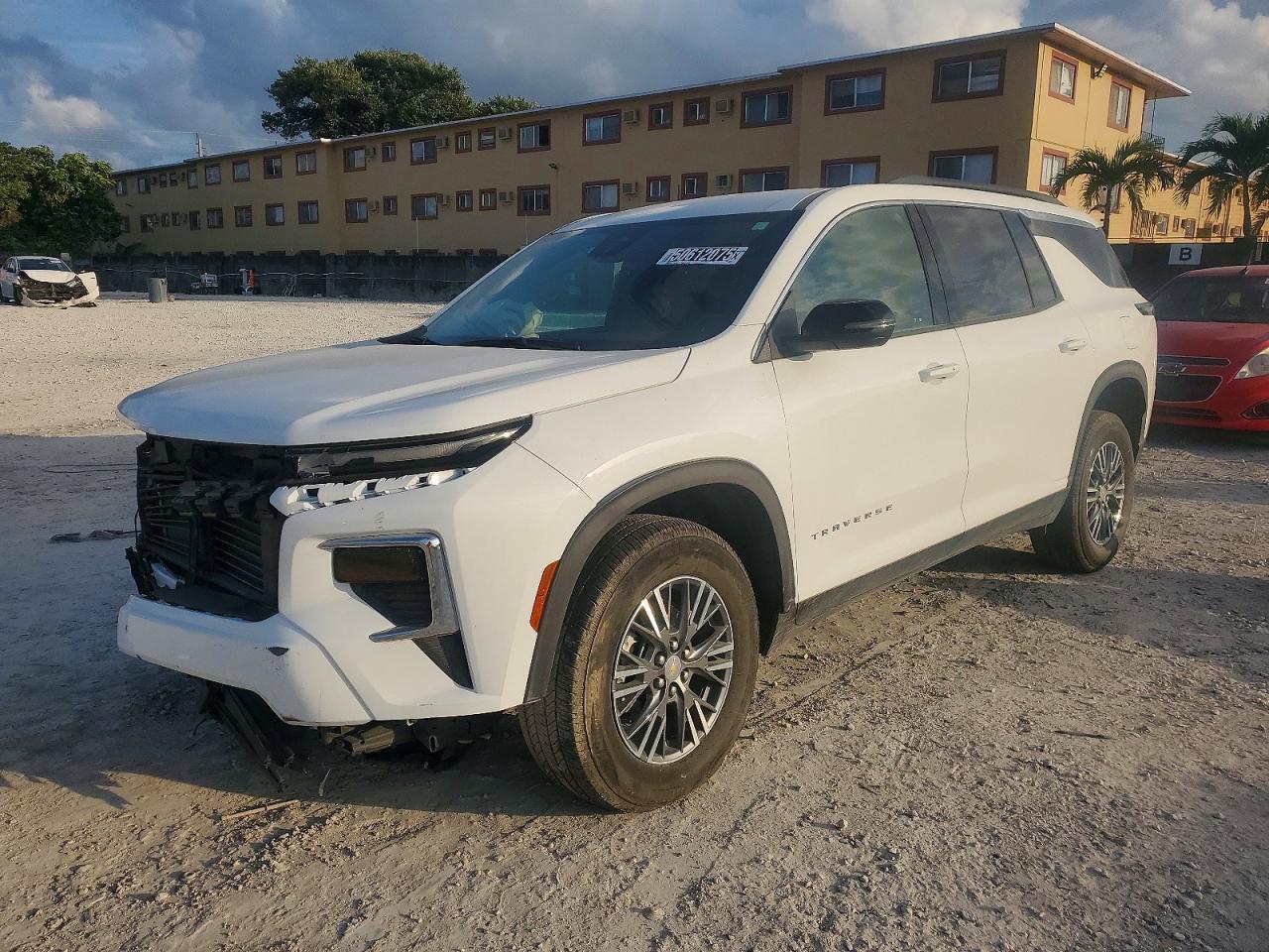 2025 Chevrolet Traverse lt