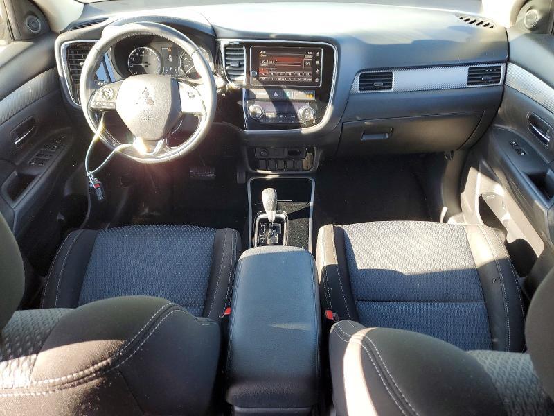 2018 Mitsubishi Outlander se