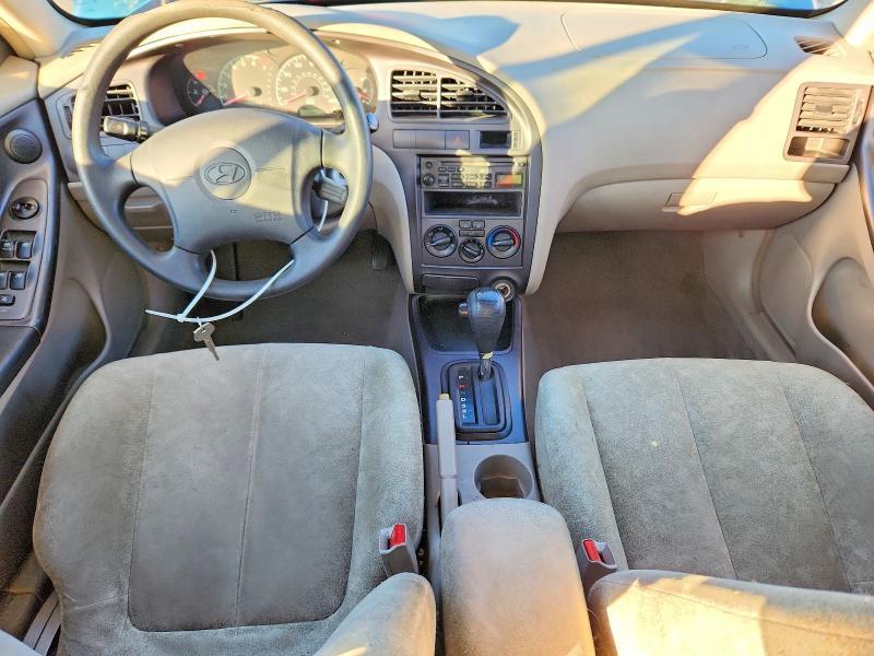 2001 Hyundai Elantra gls