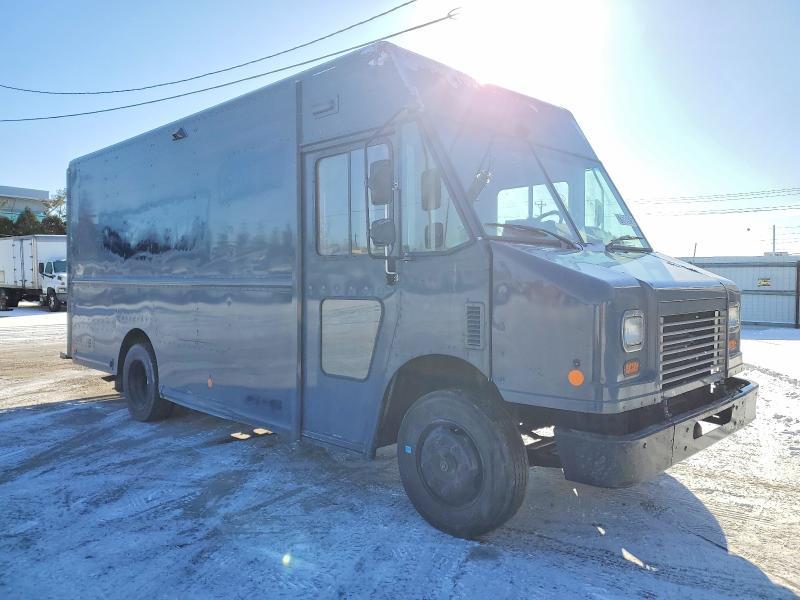 2020 Freightliner MT45G Delivery Truck