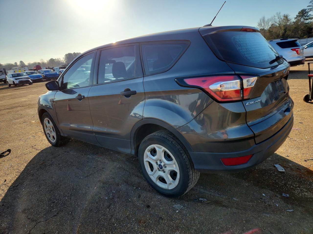 2018 Ford Escape s