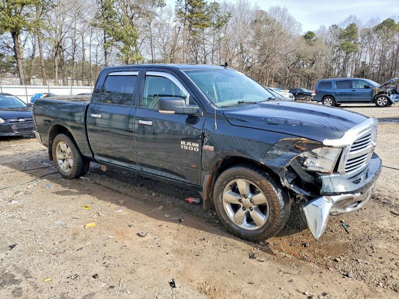 2016 Dodge RAM 1500 SLT