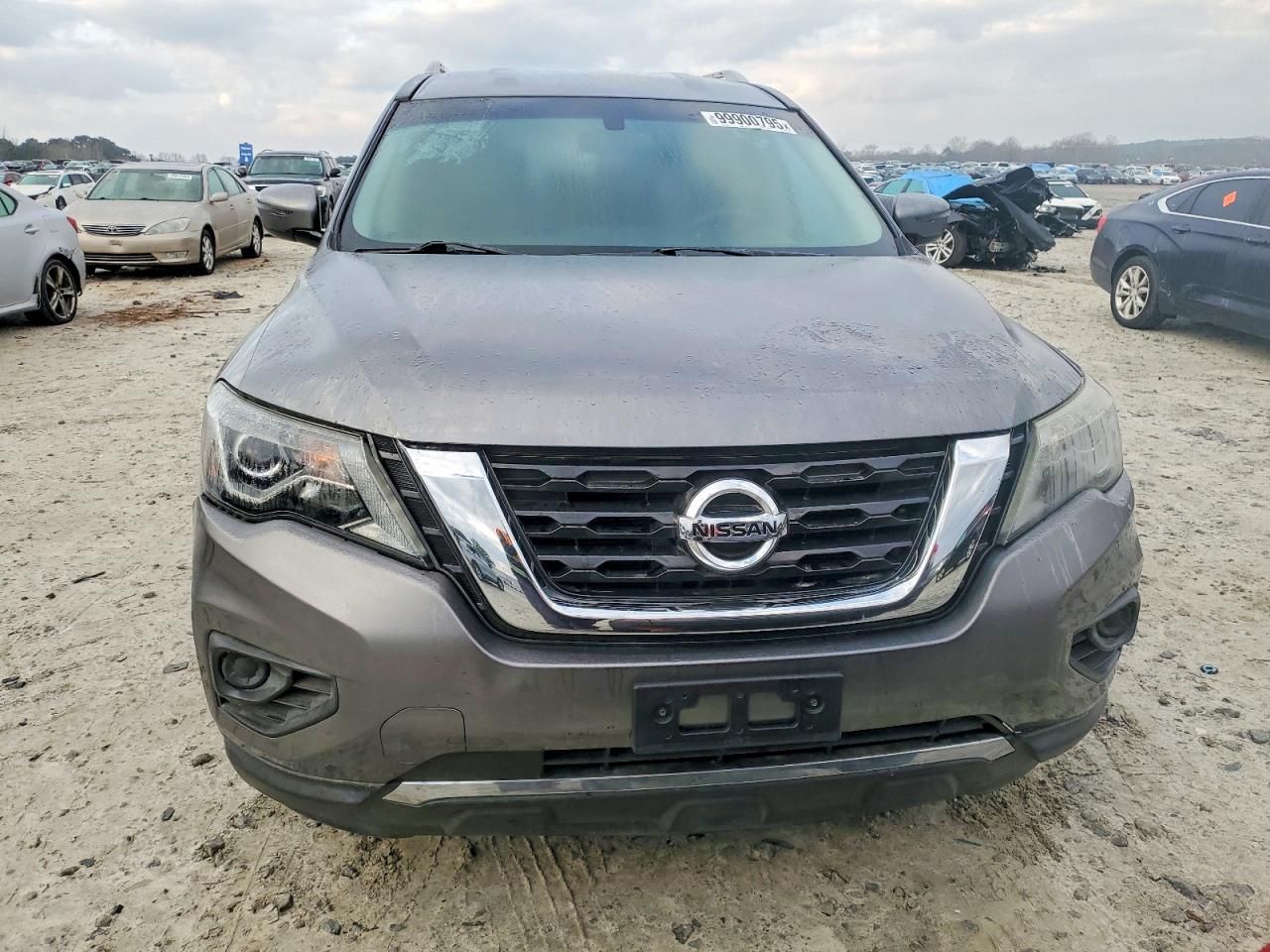 2017 Nissan Pathfinder s