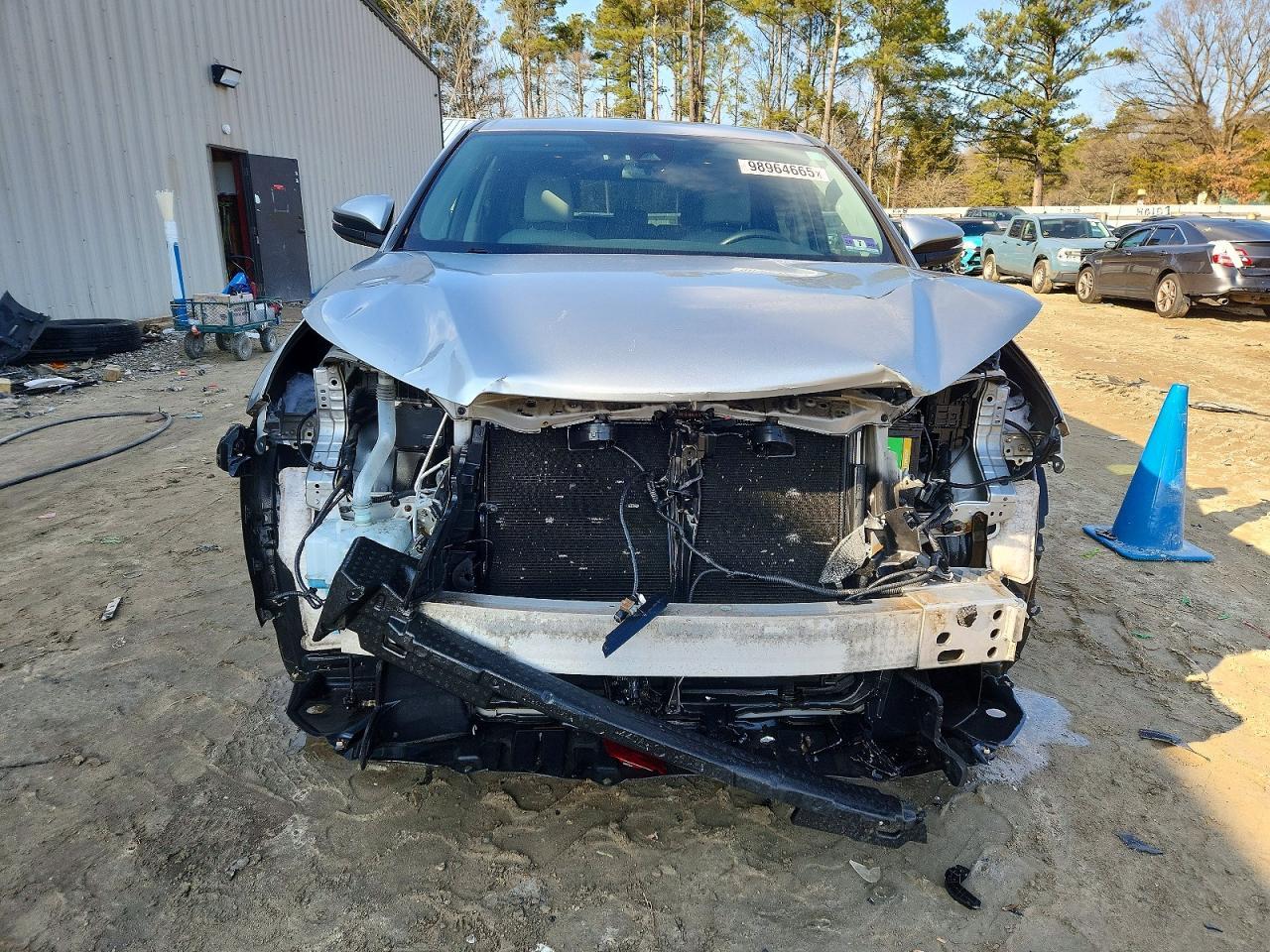 2017 Toyota Highlander le