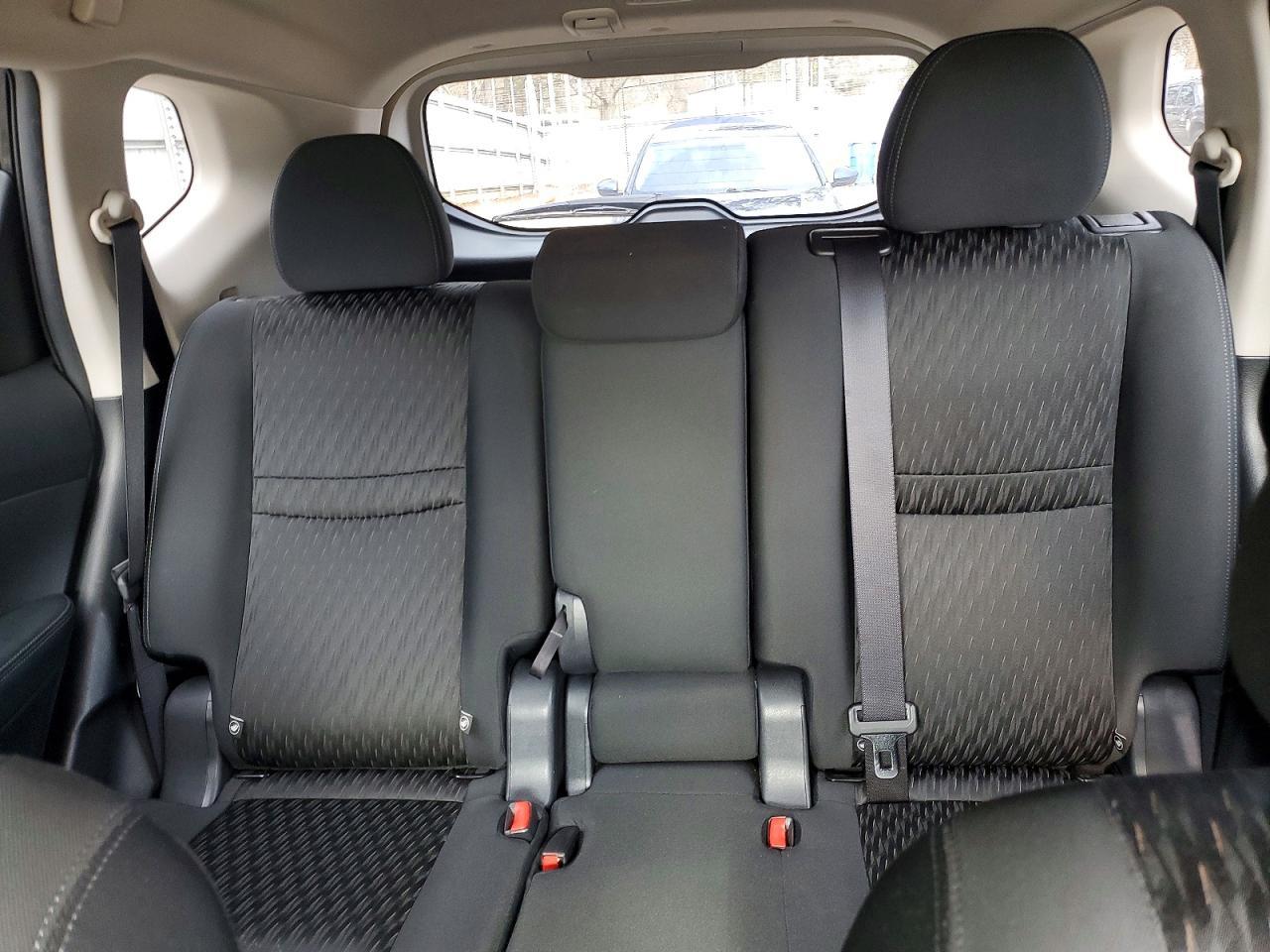 2019 Nissan Rogue s
