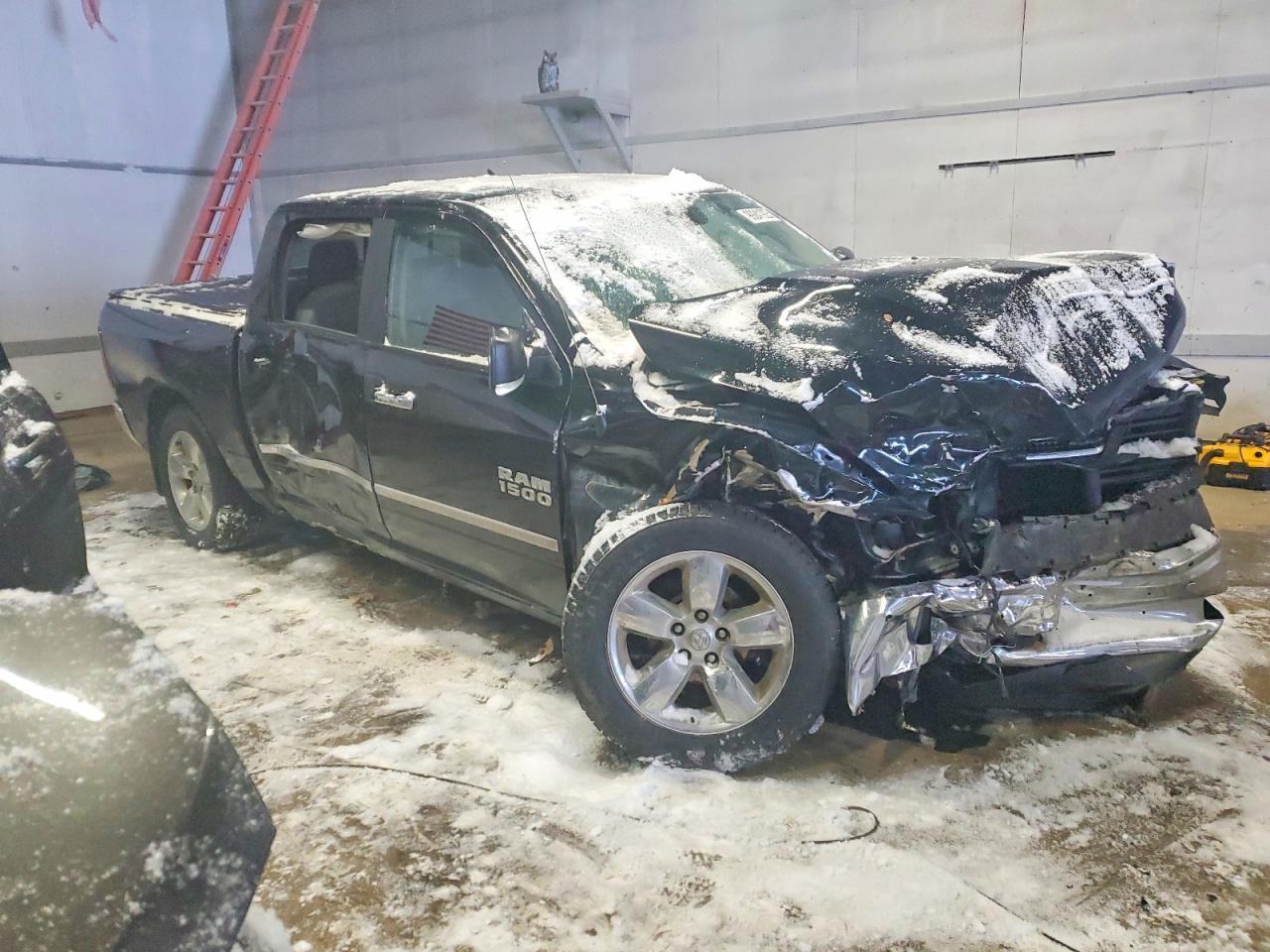 2017 Dodge RAM 1500 SLT