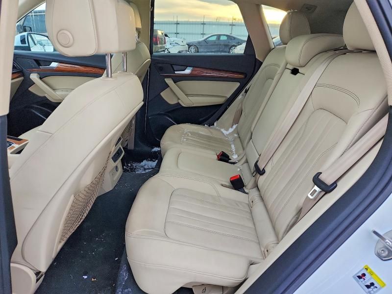 2023 Audi Q5 Premium 45