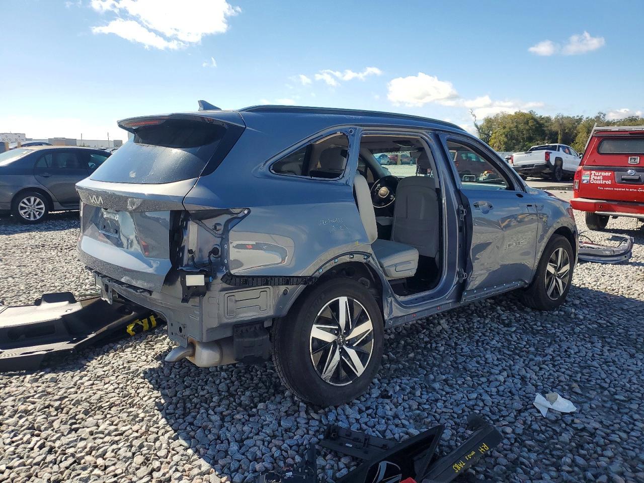 2023 KIA Sorento s