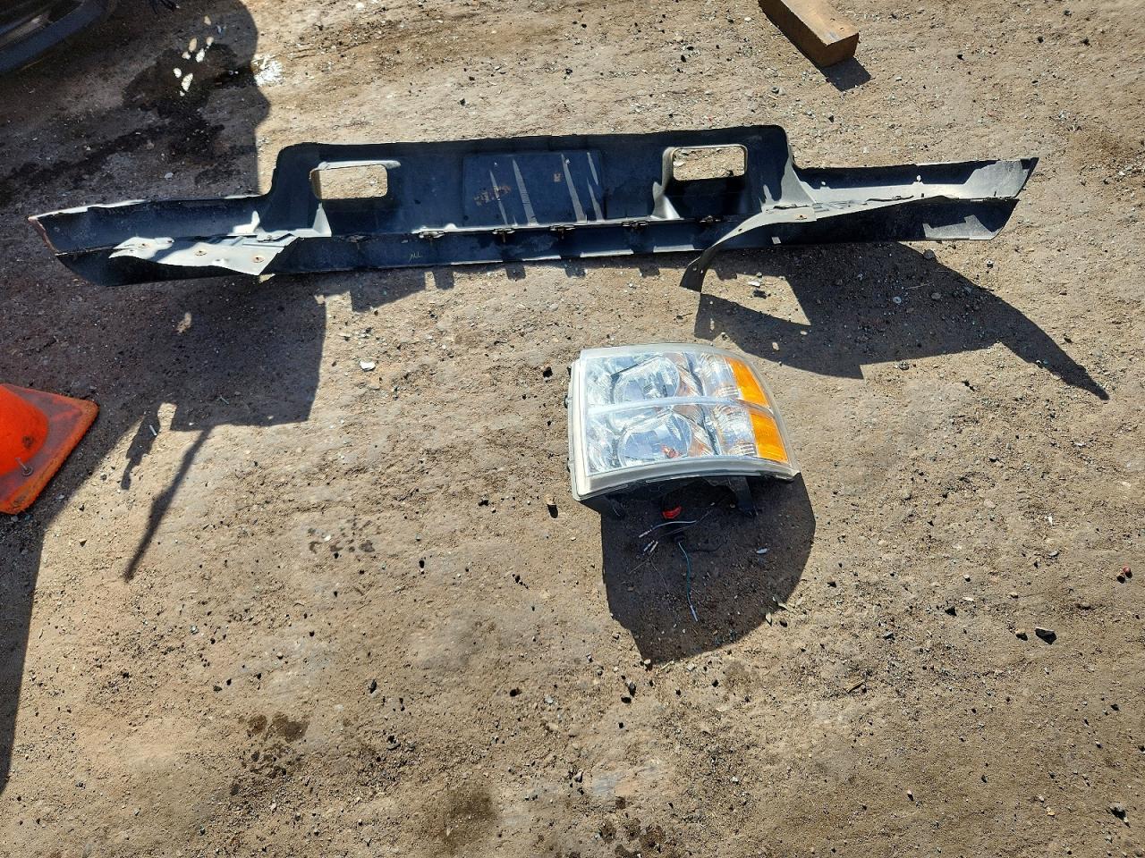 2013 Chevrolet Silverado Flatbed Truck