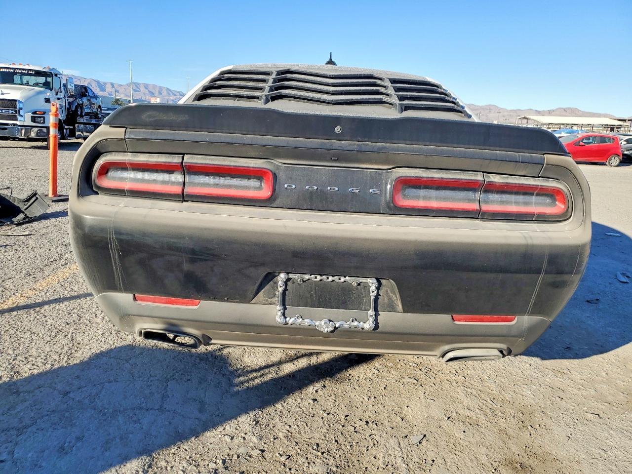 2016 Dodge Challenger sxt