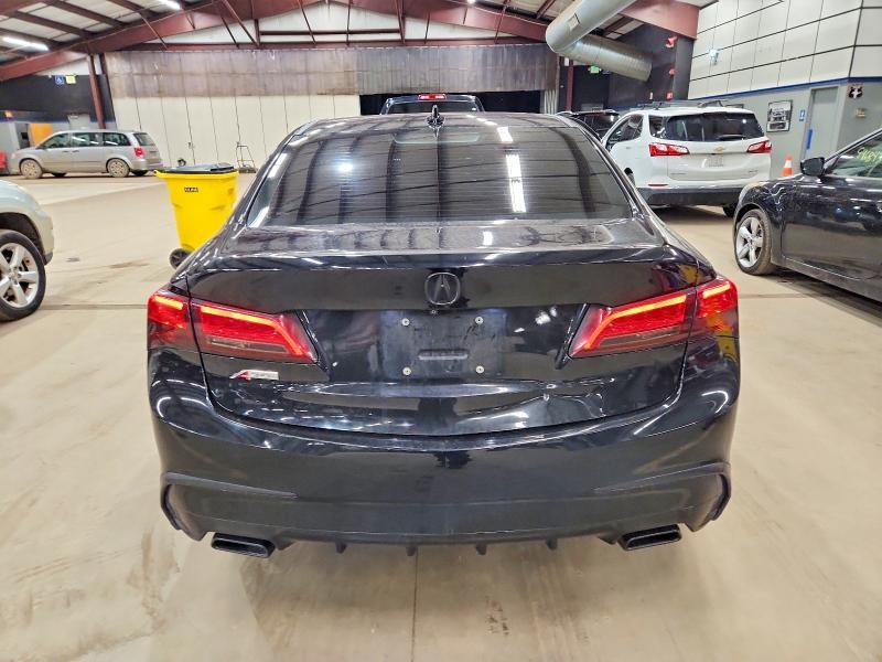 2018 Acura TLX