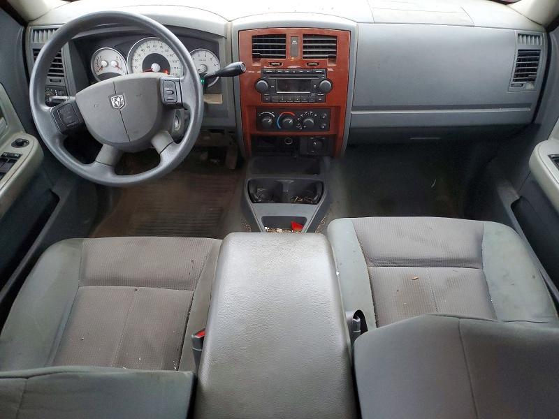 2005 Dodge Dakota Quad slt