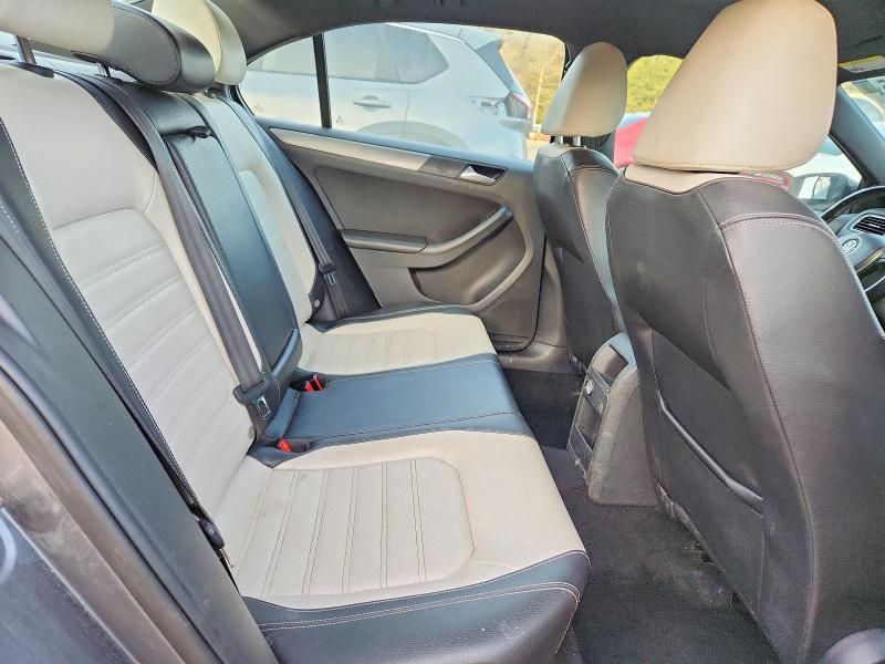 2016 Volkswagen Jetta Sport