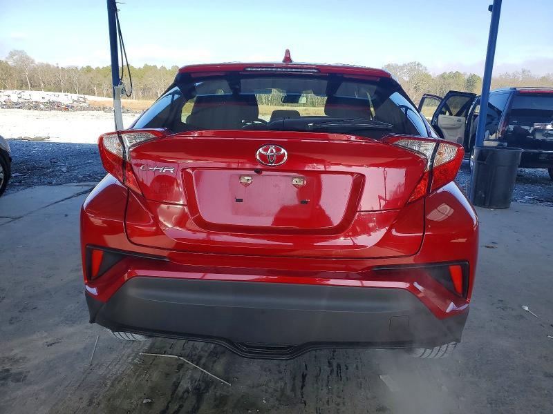2020 Toyota C-hr xle