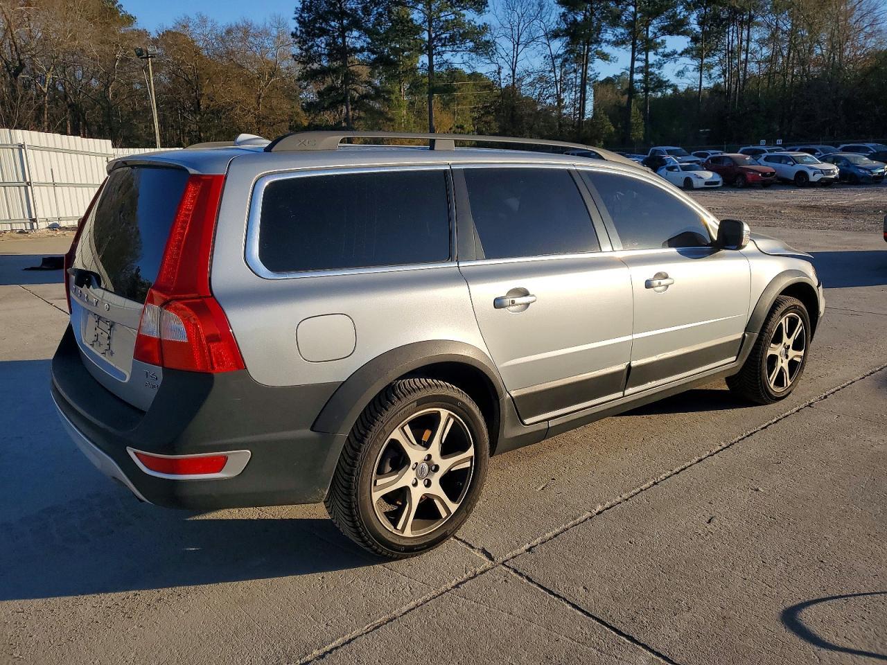 2013 Volvo Xc70 T6