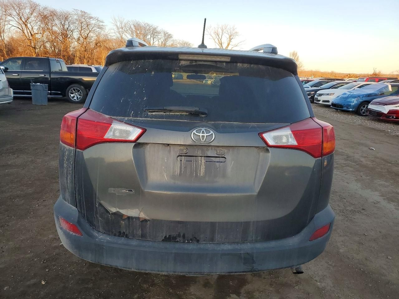2014 Toyota Rav4 le