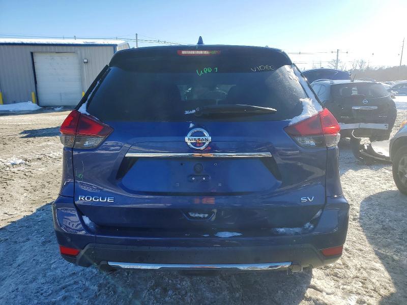 2020 Nissan Rogue sv