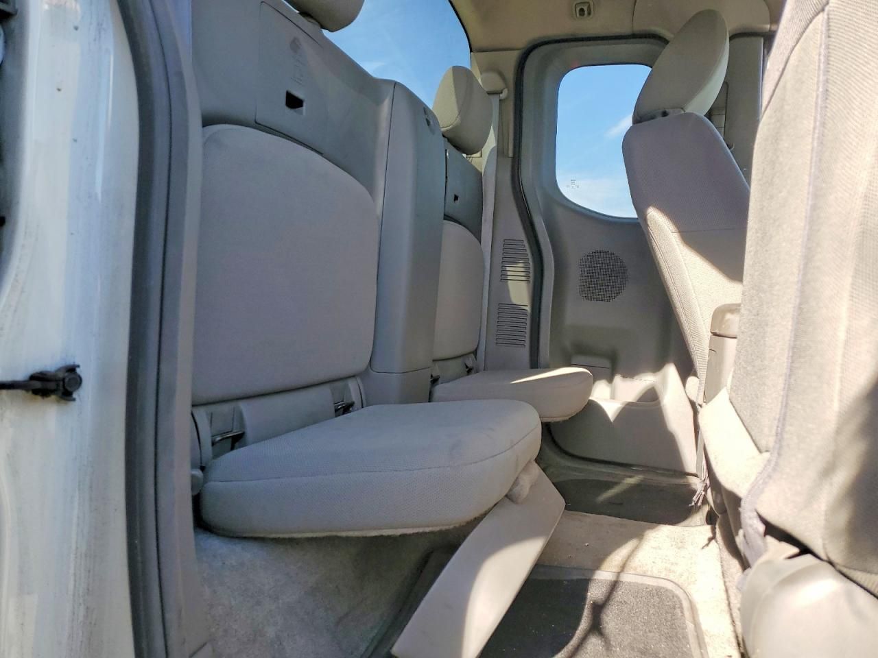 2015 Nissan Frontier S