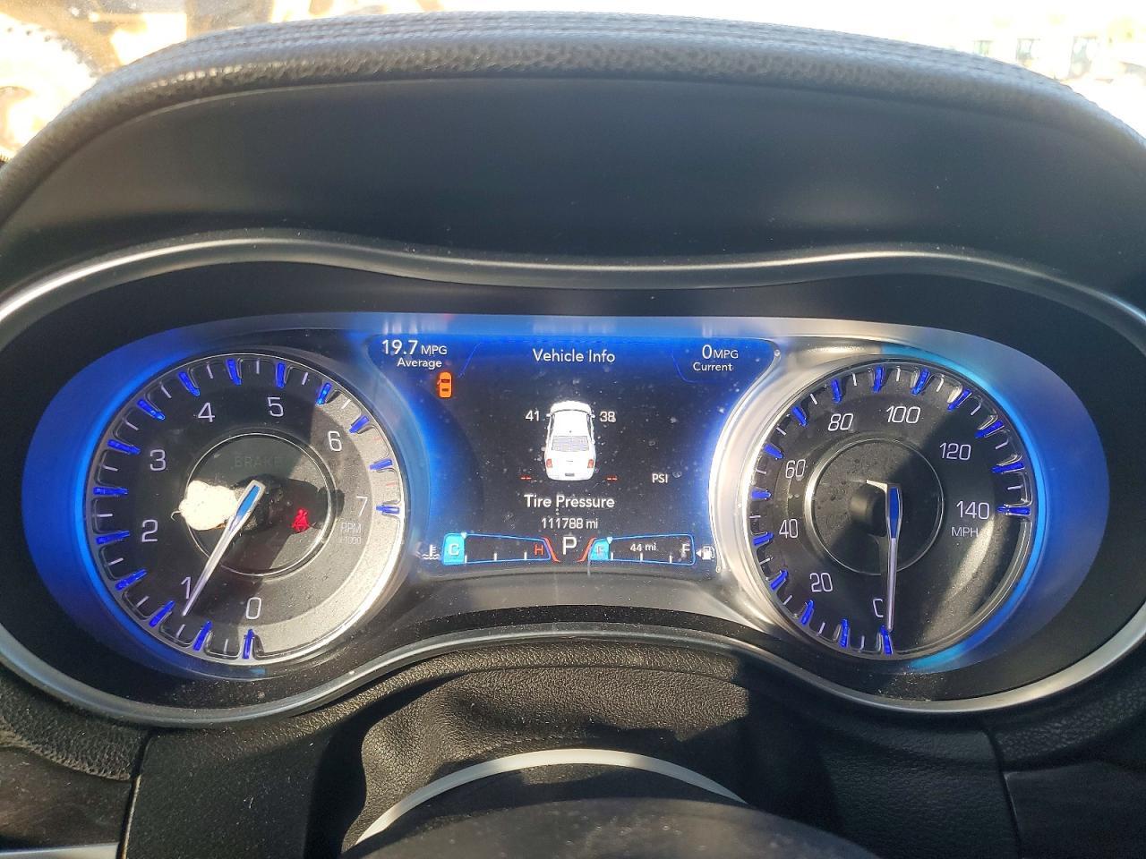 2016 Chrysler 300 Limited