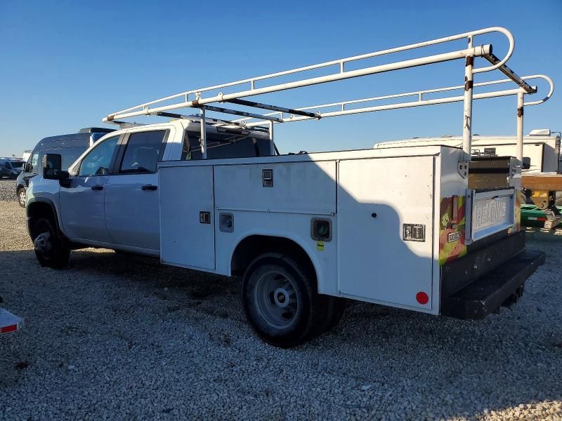 2021 Chevrolet Silverado C3500