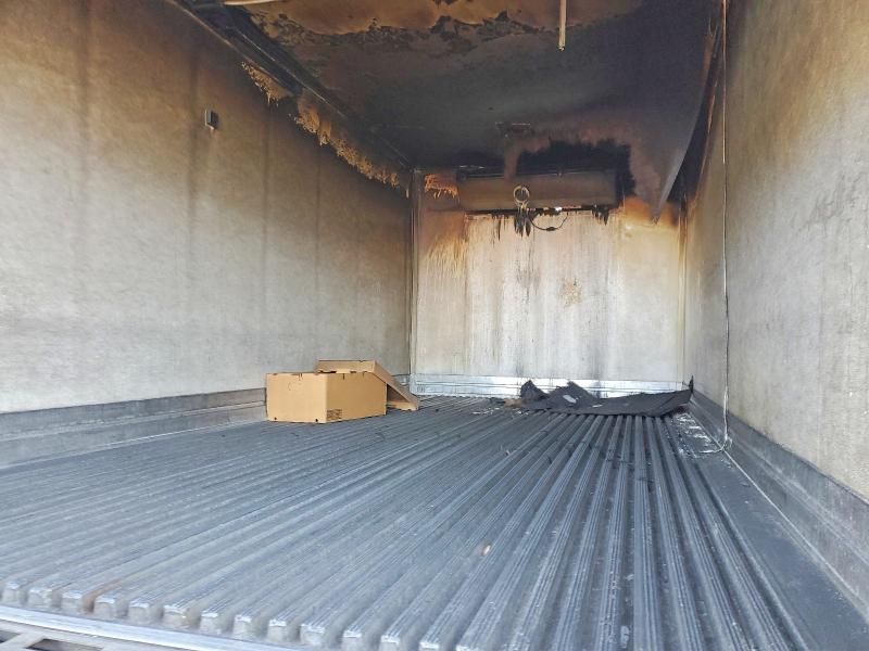 2022 Chevrolet Silverado Refrigerated BOX Truck