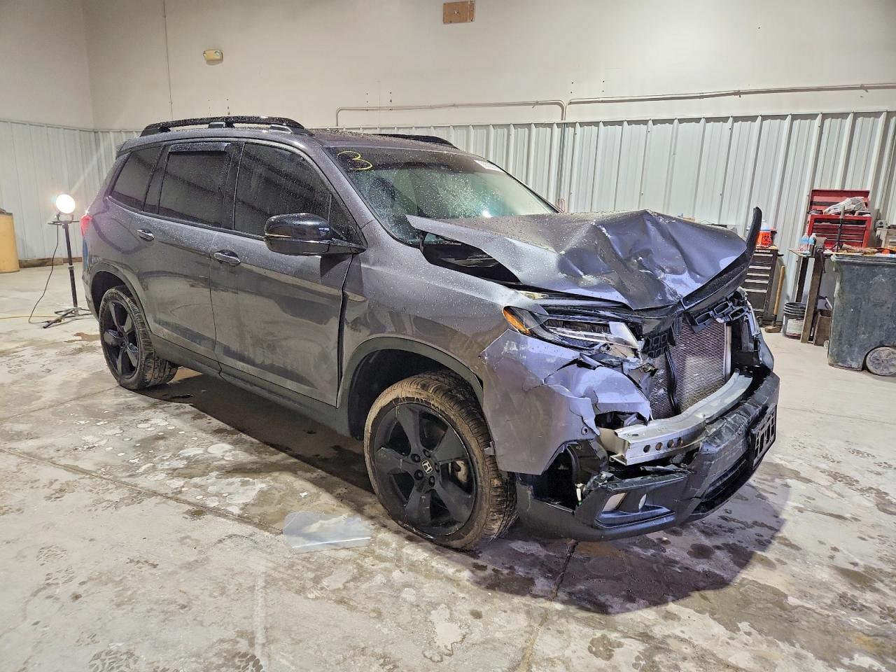 2021 Honda Passport Elite