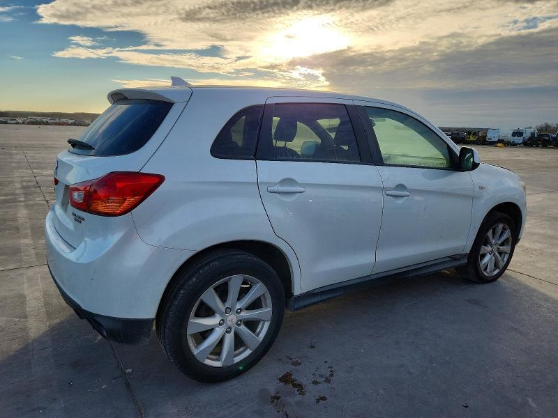 2014 Mitsubishi Outlander Sport es