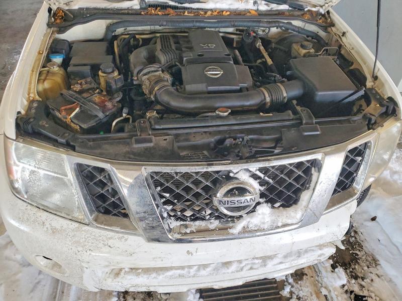 2011 Nissan Pathfinder s
