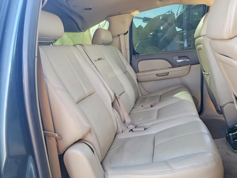 2009 Chevrolet Suburban K2500 lt