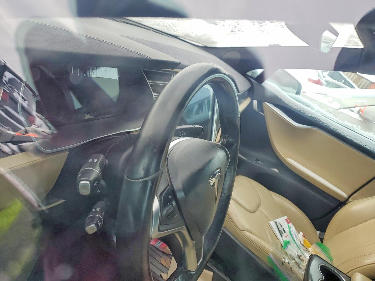 2015 Tesla Model s 85D