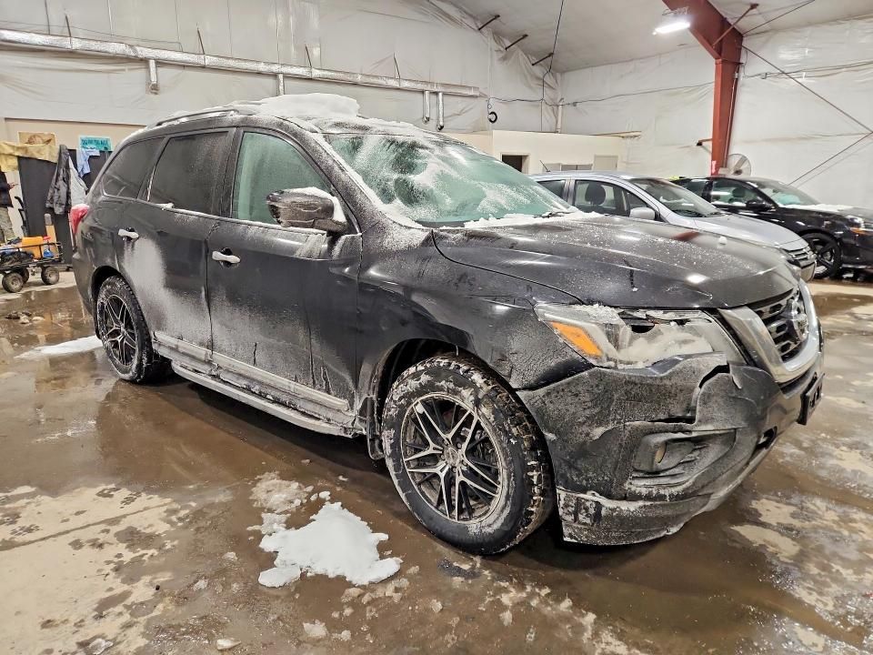 2017 Nissan Pathfinder