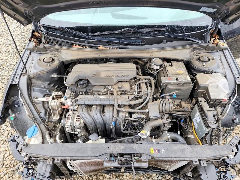 2022 Hyundai Elantra sel