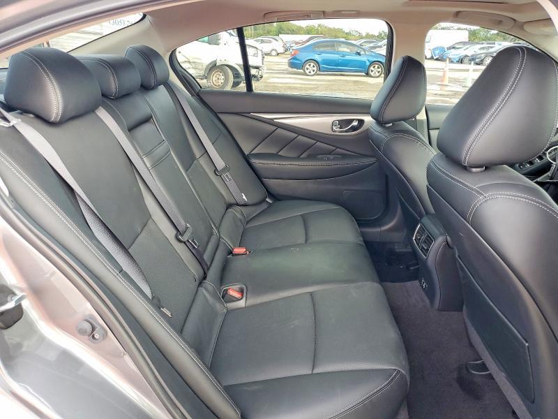 2024 Infiniti Q50 Luxe